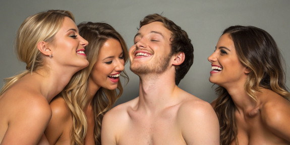 Pornodarsteller werden Interview mit einem Pornodarsteller - Das erzählt uns "Edi" über seinen ersten Pornodreh bei uns! Interview mit einem Pornodarsteller - Edi und drei nackte Damen am Set in München